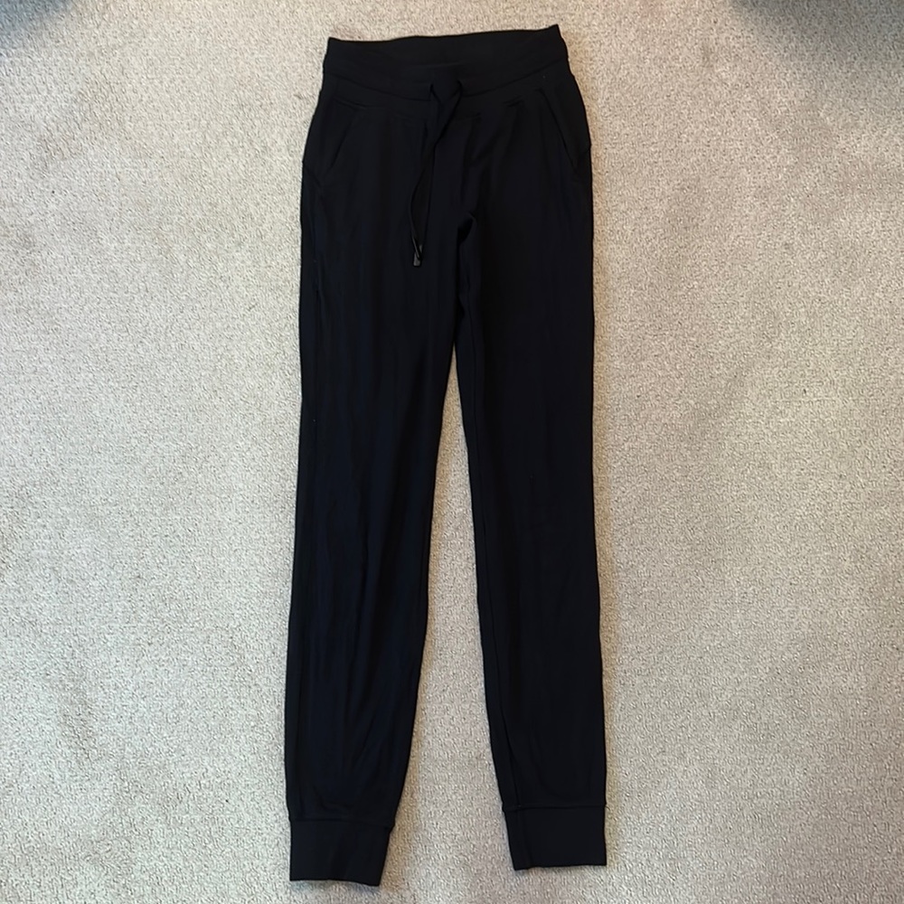 Lululemon Ready to Rulu high rise Joggers